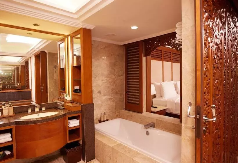 استودیو کلوب, Nusa Dua Beach Hotel And Spa   Handwritten Collection