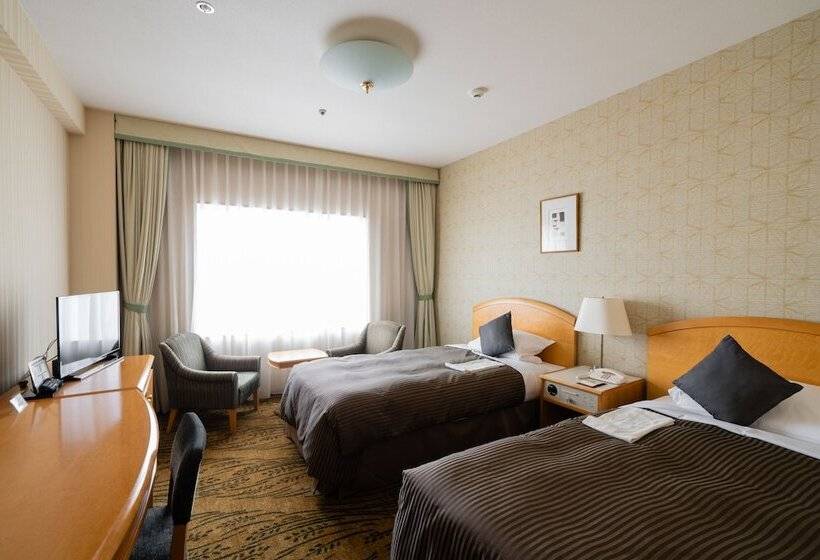 غرفة قياسية, Okura Niigata