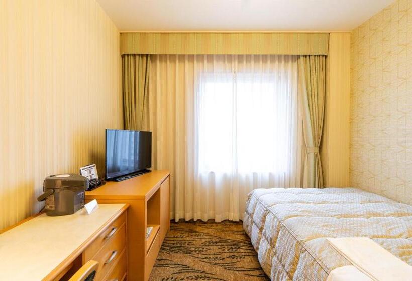 غرفة إقتصادية فردية, Okura Niigata