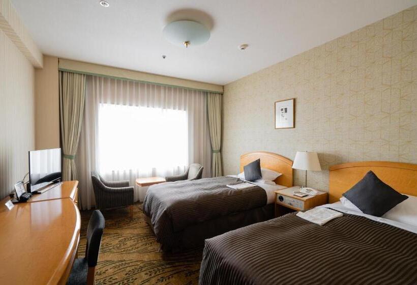 Номер Стандарт, Okura Niigata