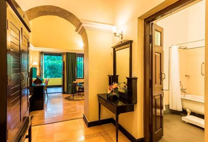 ロイヤルルーム, Royal Orchid Metropole Mysore