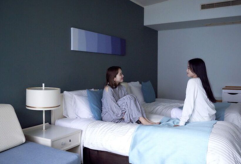 غرفة قياسية مطلّة علي البحر, Shimoda Prince