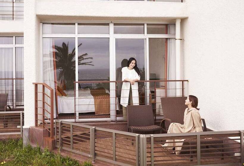 غرفة عائلية, Shimoda Prince