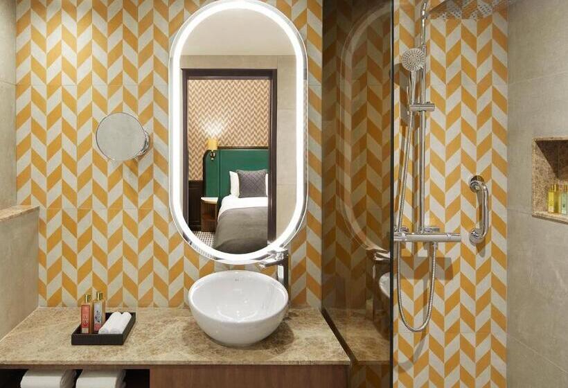 Люкс Executive Кровать Кинг, The Connaught, New Delhi Ihcl Seleqtions