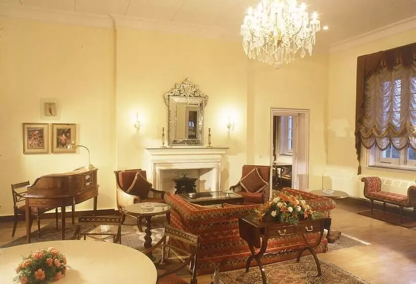 スイート, The Lalit Grand Palace Srinagar