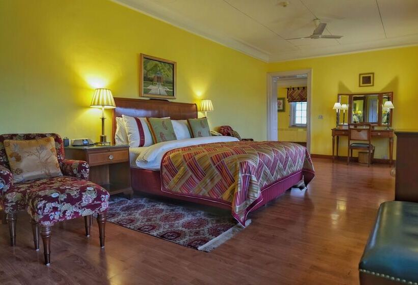 Suíte Deluxe, The Lalit Grand Palace Srinagar