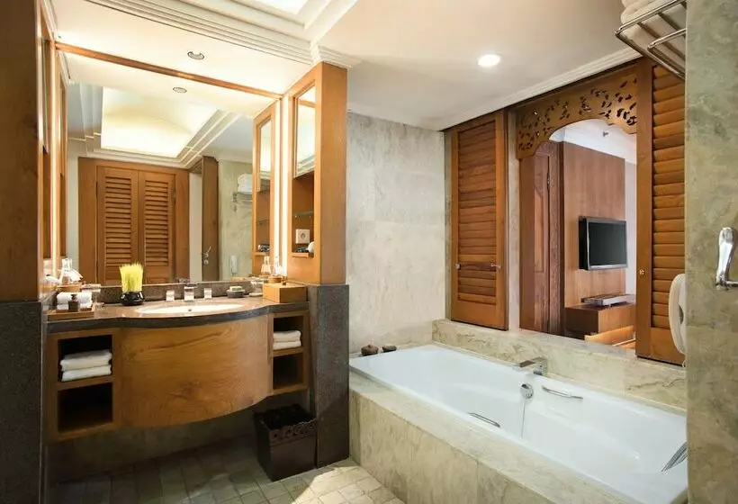 استودیو کلوب, Nusa Dua Beach Hotel And Spa   Handwritten Collection