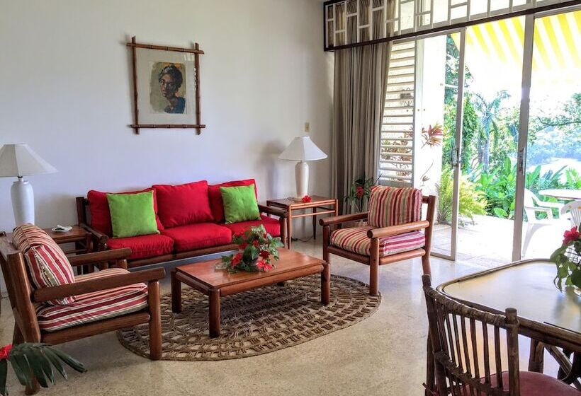 ویلای 1 خوابه با چشم‌انداز دریا, Goblin Hill Villas At San San