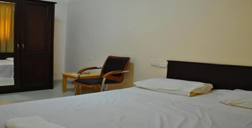 اتاق استاندارد, Al Saleh