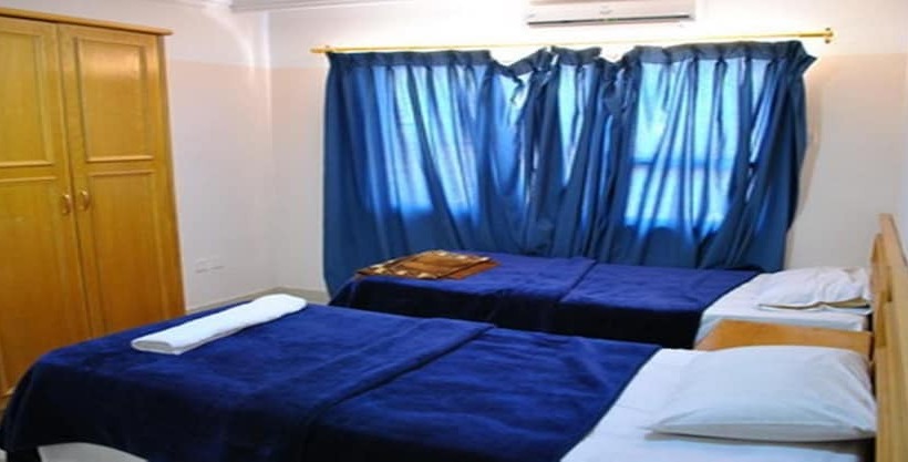 اتاق استاندارد, Al Saleh