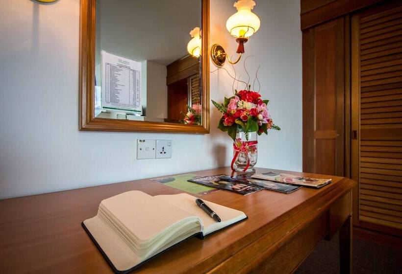 חדר דלוקס, Continental