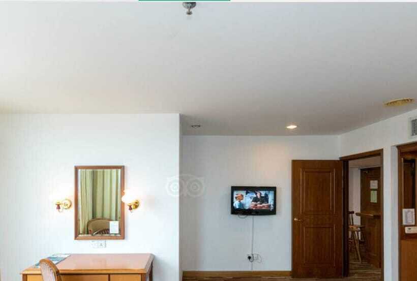 חדר סופריור, Continental