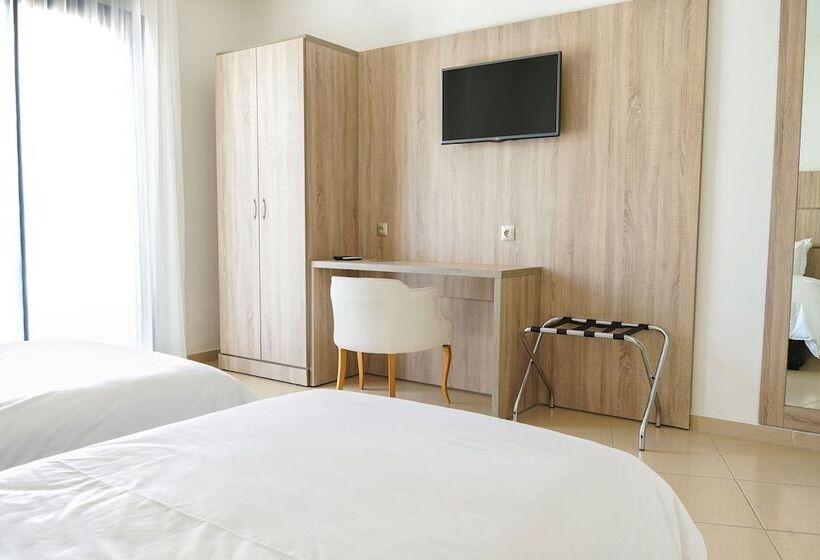 اتاق استاندارد با چشم‌انداز دریا, El Djenina