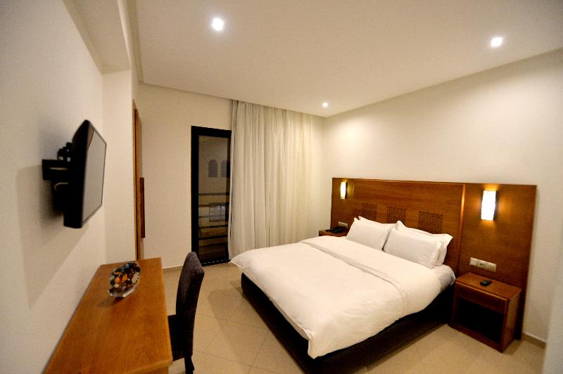 اتاق استاندارد, El Djenina