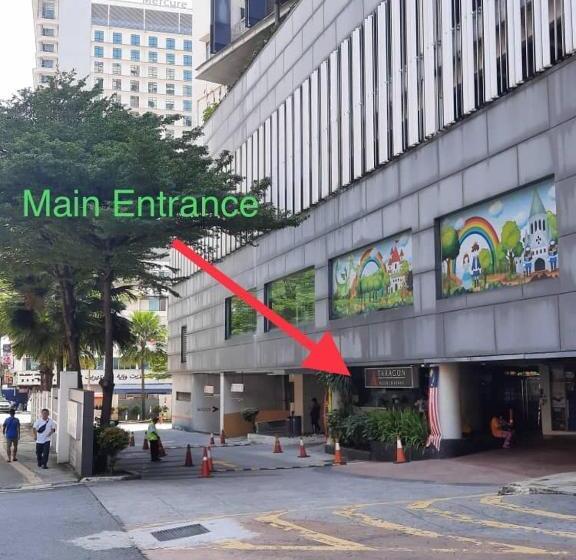 استودیوی استاندارد, Furama Bukit Bintang