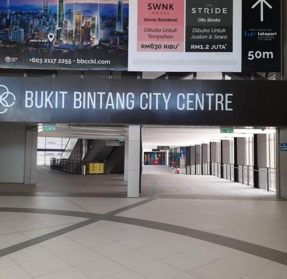 استودیوی استاندارد, Furama Bukit Bintang