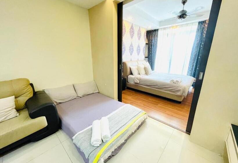 استودیوی استاندارد, Furama Bukit Bintang