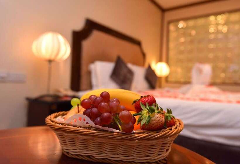 اتاق اجرایی با تخت بزرگ, Inn & Go Kuwait Plaza