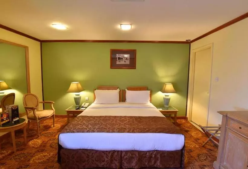 استودیوی استاندارد, Inn & Go Kuwait Plaza