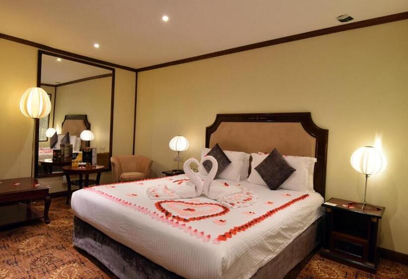 اتاق اجرایی با تخت بزرگ, Inn & Go Kuwait Plaza