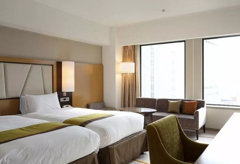 Deluxe Kolmen Hengen Huone, Keio Plaza Hotel Tokyo