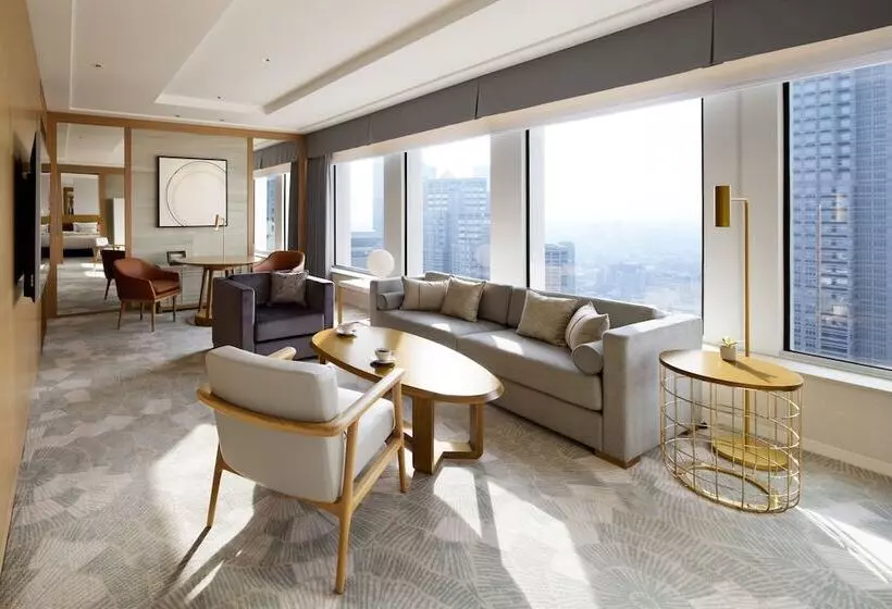 プレミアムスイート, Keio Plaza Hotel Tokyo