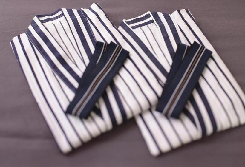 디럭스 룸, Keio Plaza Hotel Tokyo