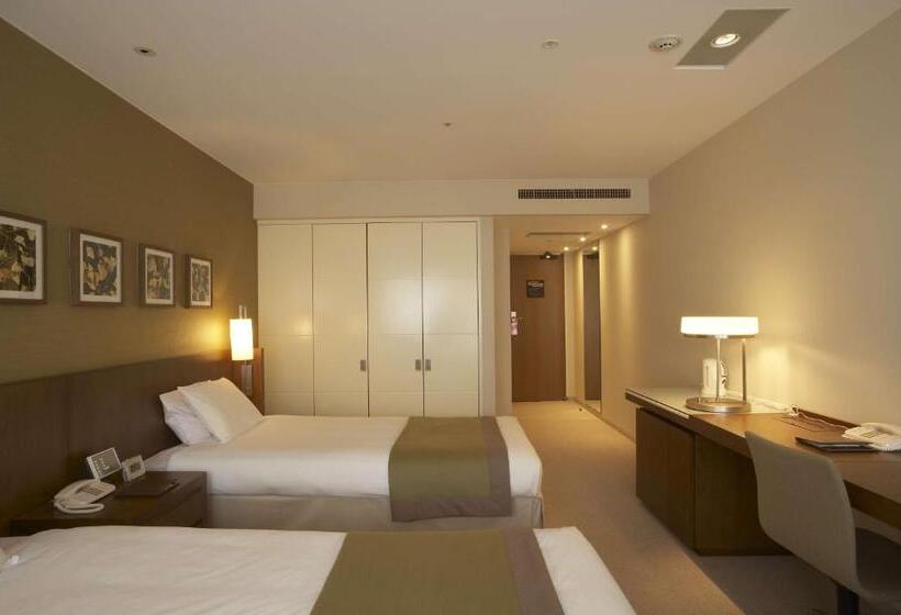 수피리어 룸, Keio Plaza Hotel Tokyo