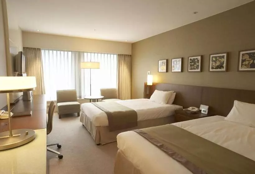 スーペリアールーム, Keio Plaza Hotel Tokyo