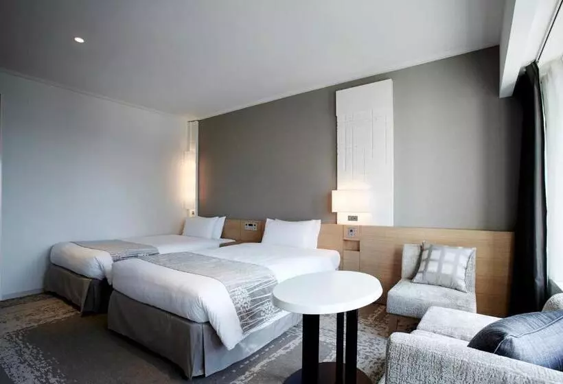 スーペリアールーム, Keio Plaza Hotel Tokyo
