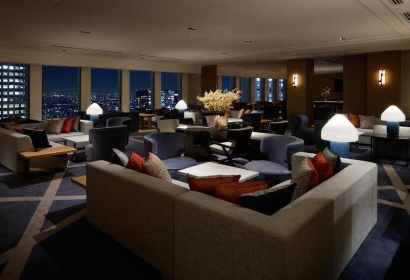 اتاق سوپریور با تخت بزرگ, Keio Plaza Hotel Tokyo