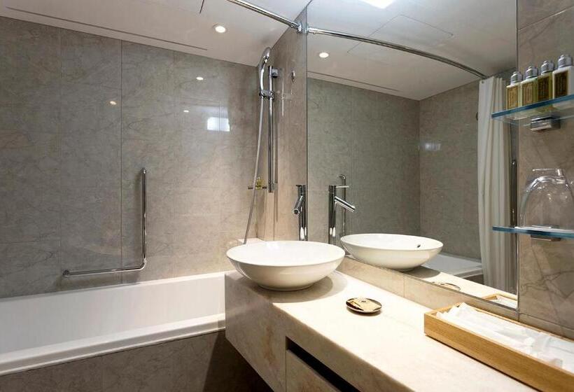 플러스 스탠다드 룸, Keio Plaza Hotel Tokyo