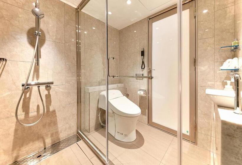 디럭스 패밀리 룸, Keio Plaza Hotel Tokyo