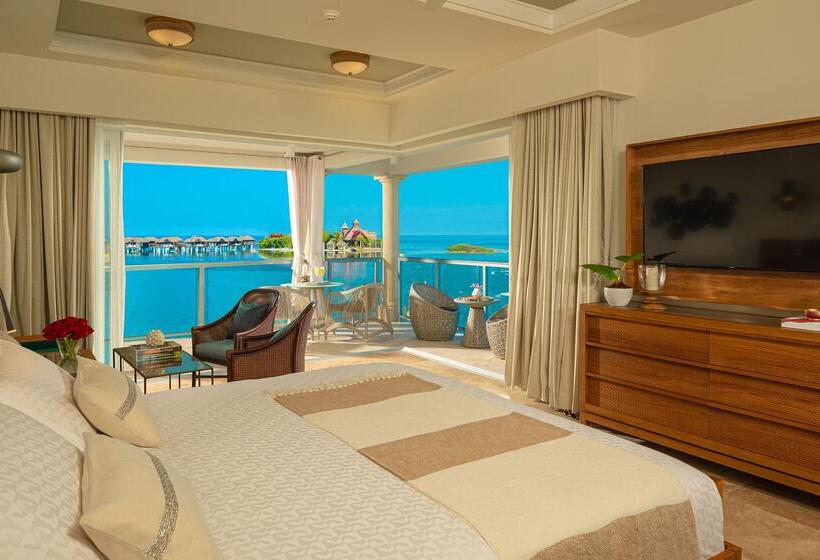 سوئیت رویال, Sandals Royal Caribbean   All Inclusive Couples Only