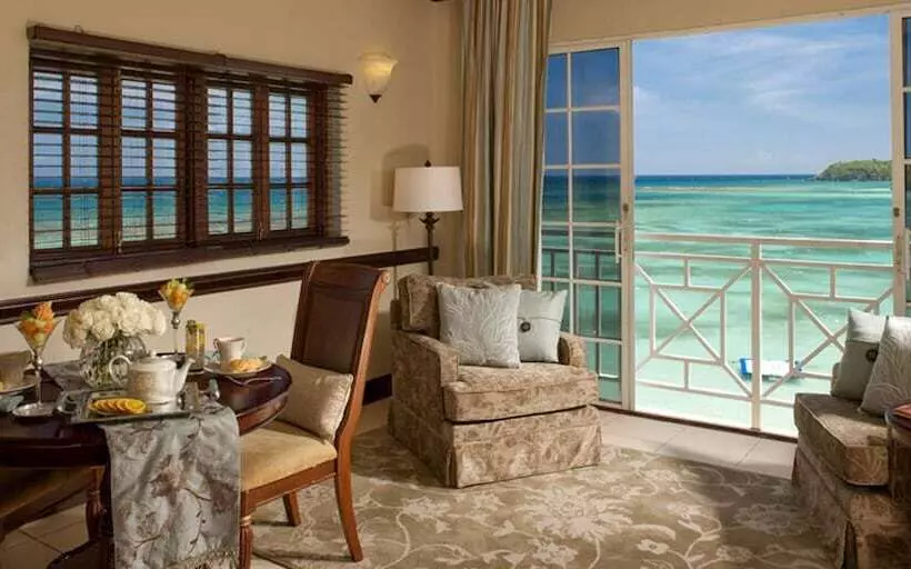 Royal-sviitti, Sandals Royal Plantation All Inclusive Couples Only
