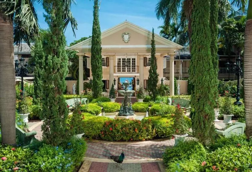 Royal-sviitti, Sandals Royal Plantation All Inclusive Couples Only
