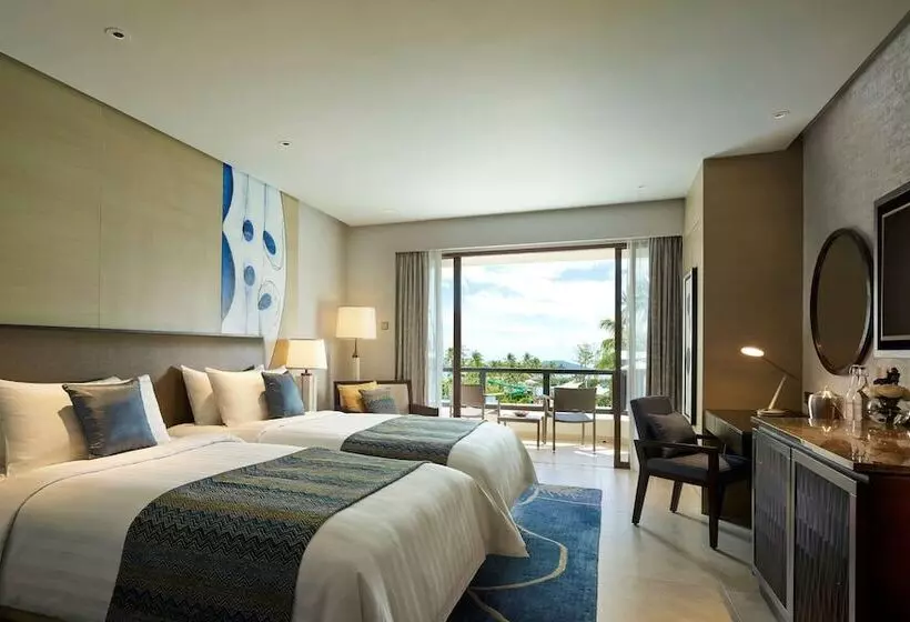 Club Room Sea View, Shangri La Tanjung Aru, Kota Kinabalu