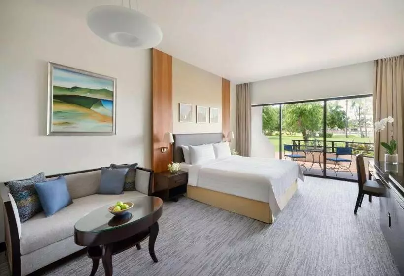 اتاق استاندارد با تخت بزرگ, Shangri La Tanjung Aru, Kota Kinabalu