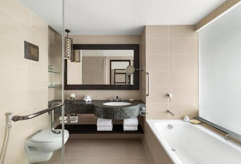 חדר סטנדרט נוף להרים, Shangri La Tanjung Aru, Kota Kinabalu