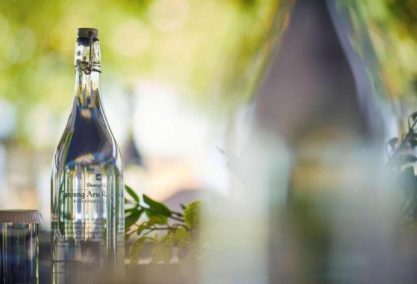 חדר סטנדרט נוף לים, Shangri La Tanjung Aru, Kota Kinabalu