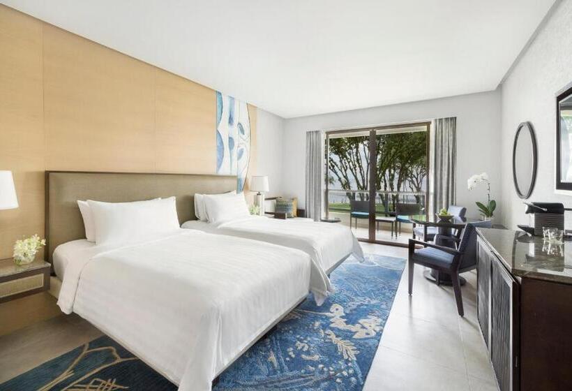 חדר קלאב עם נוף לים, Shangri La Tanjung Aru, Kota Kinabalu