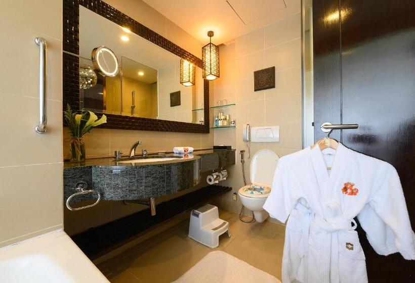 סוויטה משפחתית, Shangri La Tanjung Aru, Kota Kinabalu