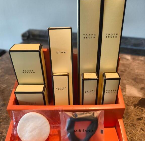 חדר סטנדרט נוף לבריכה, Shangri La Tanjung Aru, Kota Kinabalu