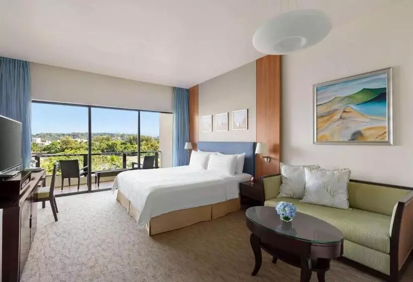 اتاق استاندارد با تخت بزرگ, Shangri La Tanjung Aru, Kota Kinabalu