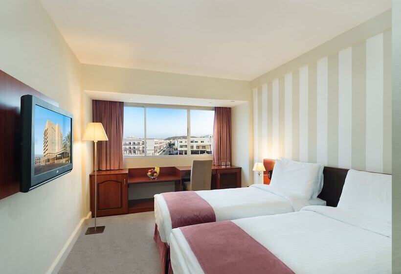 اتاق کلاسیک, Al Falaj