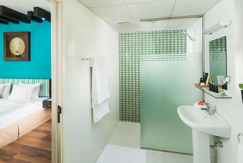 اتاق لوکس, Al Wadi