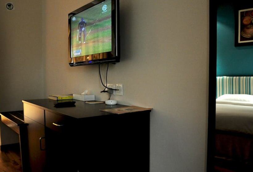 اتاق استاندارد یک نفره, Al Wadi