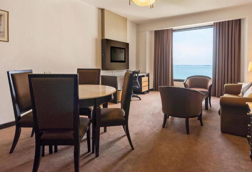套房, Bayview Hotel Georgetown Penang