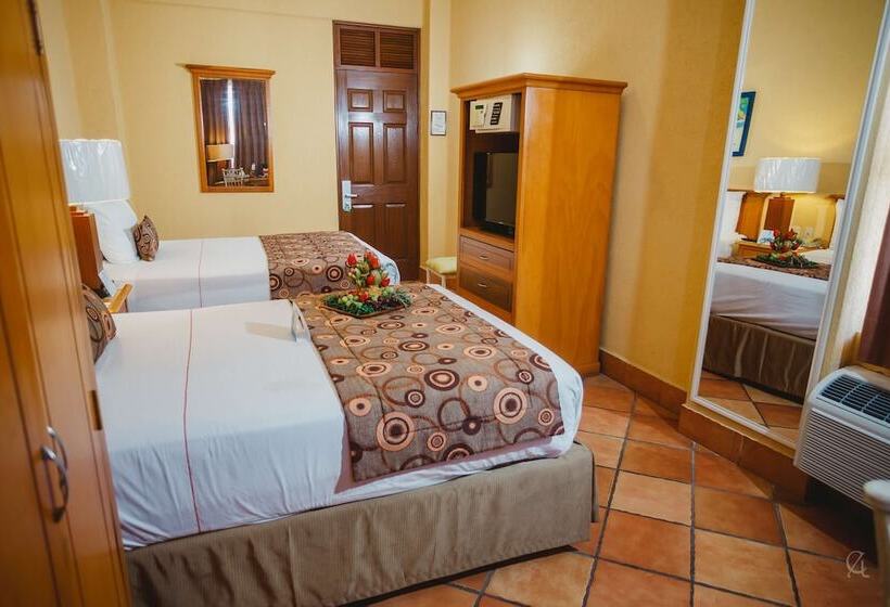 Номер Стандарт 2 Двуспальные Кровати, Best Western Posada Freeman