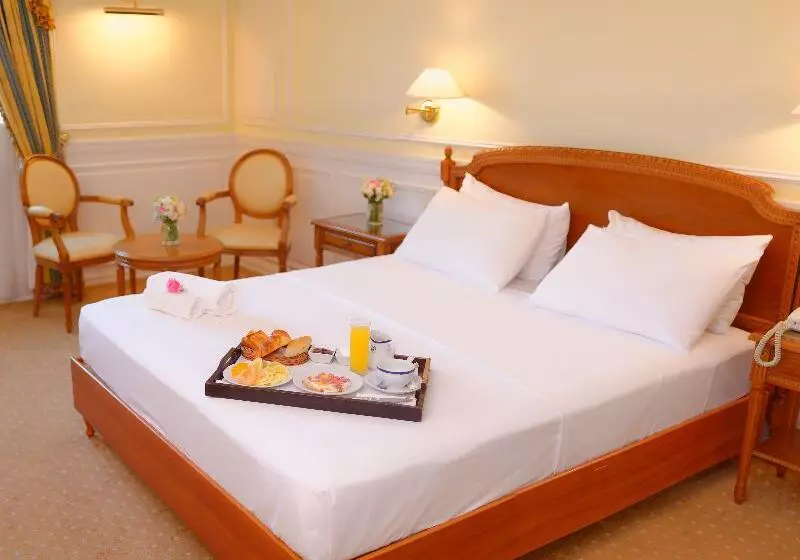 اتاق لوکس, Hôtel Colbert   Spa & Casino